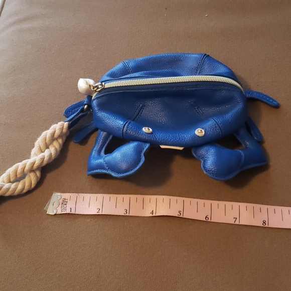 Betsey Johnson Handbags - Betsy Johnson crab beach wristlet.